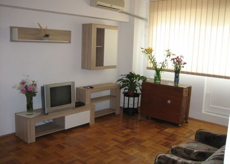 13 Septembrie Panduri