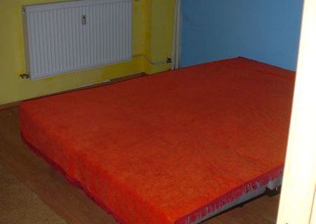 2 camere Obor, sectia 7 Politie