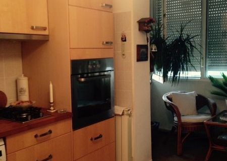 3 camere Aviatiei
