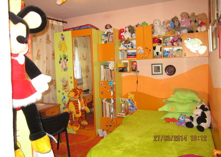 3 camere Canta Urgent 3 camere Canta Urgent
