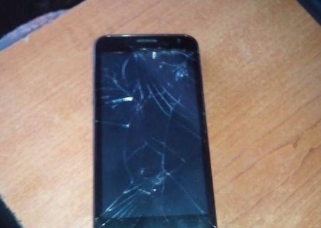 3 telefoane bune si ieftine 3 telefoane bune si ieftine