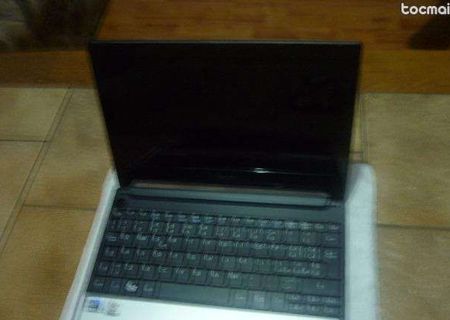 acer aspire one zh-8, pret 550 ron