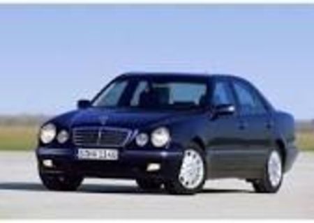 ACUM VAND URGENT MERCEDES E CLASSE E-200,DE LUX,PIELE FULL OPTION,STARE BUNA,2500 EU