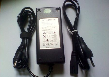 Adaptor AC-DC 12V 2.0 A (Sursa de alimentare ptr.Dreambox)