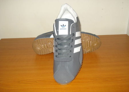Adidas Achill