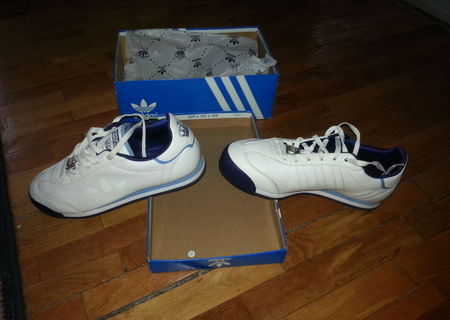 Adidas piele alb marimea 41, 42