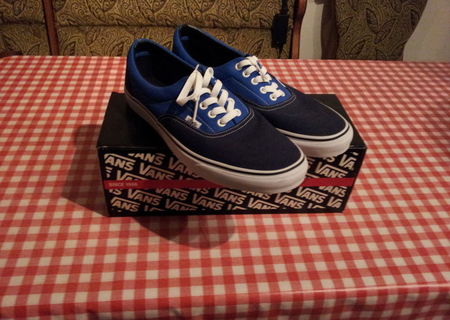 Adidasi Vans