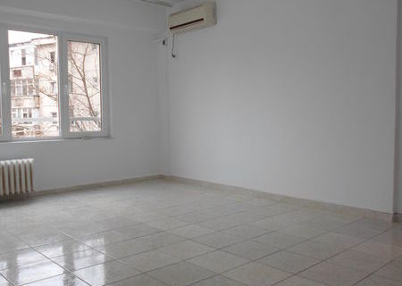 Alba Iulia, 40 mp, libera Alba Iulia, 40 mp, libera