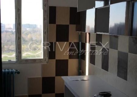 AP 2 CAMERE TITAN 3 min METROU