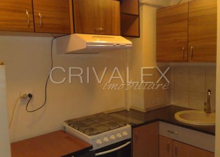 AP 2 CAMERE TITAN CAMPIA LIBERTATII