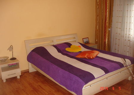 Ap. 3 camere pe Gheorghe Lazar Ap. 3 camere pe Gheorghe Lazar