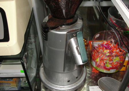 aparat macinat cafea