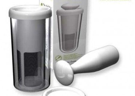 aparat pentru strecurat/preparat lapte vegetal raw