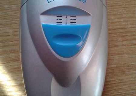 Aparat Velform Eternalisse - Epilatorul cu lumina pulsatila Aparat Velform Eternalisse - Epilatorul cu lumina pulsatila