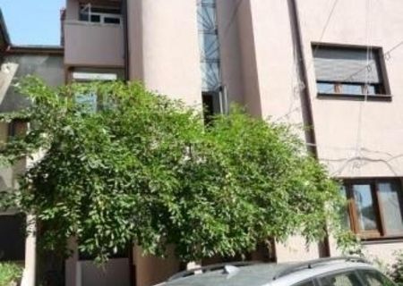 apart.4 camere Ultra Central, in vila