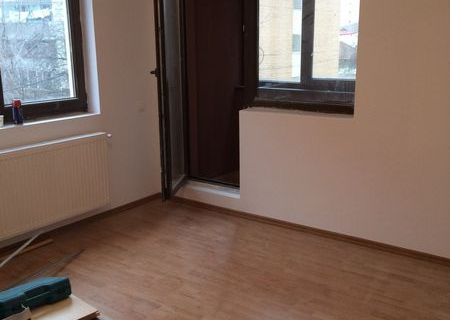 Apartament 2 cam