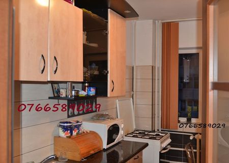 Apartament 2 cam. decomandat, renovat, Turda, 59 mp, 1984 Apartament 2 cam. decomandat, renovat, Turda, 59 mp, 1984