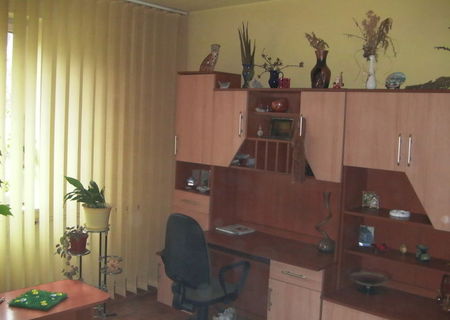 Apartament 2 camere Apartament 2 camere
