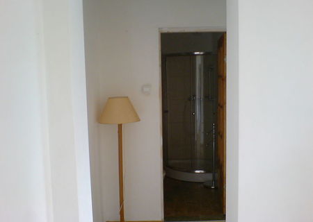Apartament 2 camere, 15 noiembrie, 200 euro