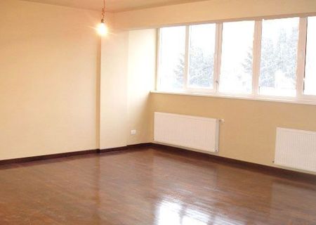 Apartament 2 camere, 40mp, Tractorul Apartament 2 camere, 40mp, Tractorul