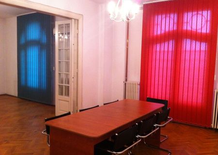 Apartament 2 camere 80mp zona Victoriei