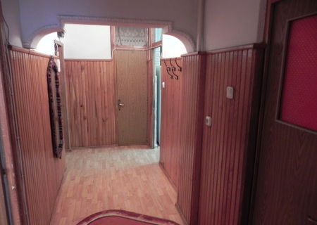 apartament 2 camere de inchiriat