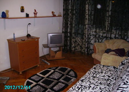 Apartament 2 camere de vanzare in blocul Perla Dorobanti