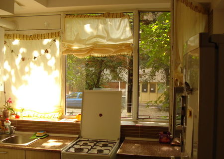 Apartament 2 camere decomandat