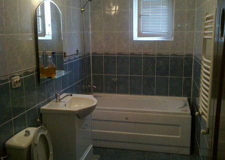 apartament 2 camere decomandat