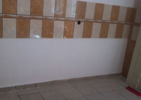 Apartament 2 camere decomandat la cheie Apartament 2 camere decomandat la cheie