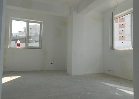 Apartament 2 camere, Nicolina, bloc 2013, 52 mpu, mutare rapida Apartament 2 camere, Nicolina, bloc 2013, 52 mpu, mutare rapida