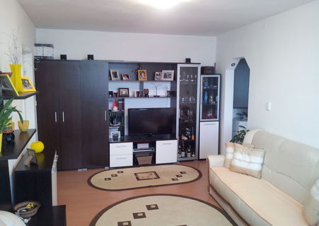 Apartament 2 camere semidecomandat ASTRA Apartament 2 camere semidecomandat ASTRA