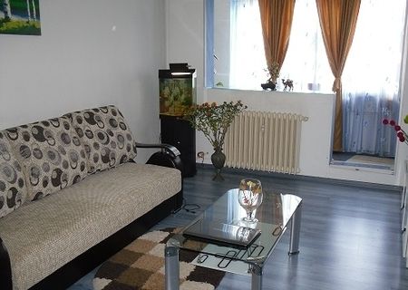 Apartament 2 camere vanzare