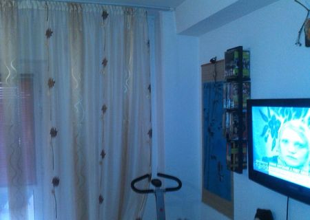 apartament 3 cam