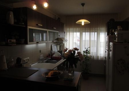 Apartament 3 camere 44.000!!! Apartament 3 camere 44.000!!!