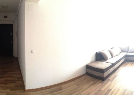 Apartament 3 camere, 45mp, Zona semi-centrala Apartament 3 camere, 45mp, Zona semi-centrala