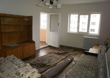 apartament 3 camere 66 mp canta