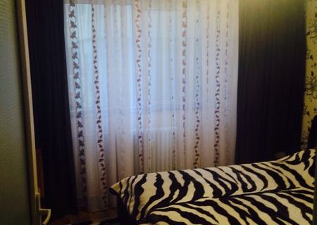 Apartament 3 camere , 70 mp , CET