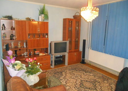 apartament 3 camere