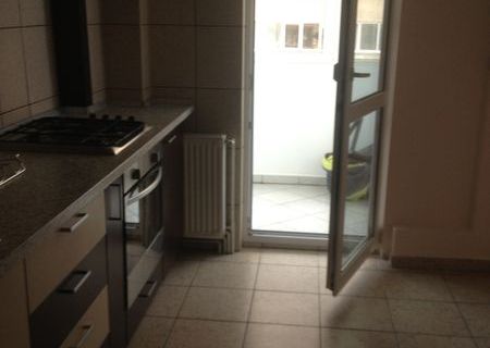 Apartament 3 camere, Astra, 51000 euro
