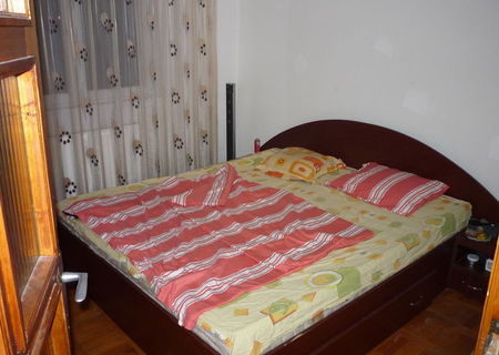 Apartament 3 camere. complex studentesc