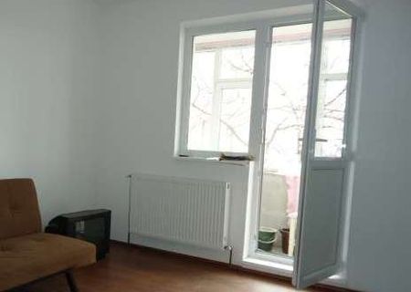 Apartament 3 camere, cu centrala termica