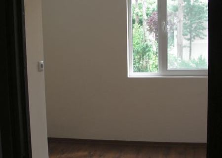 Apartament 3 camere de inchiriat