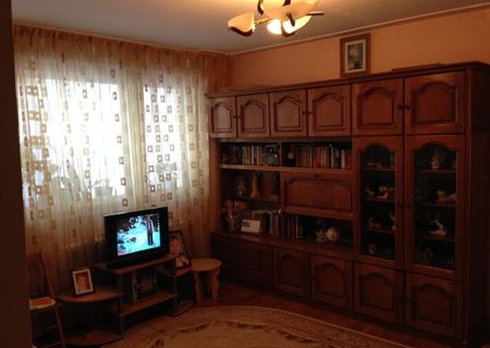 Apartament 3 camere de vanzare Giulesti,Crangasi Apartament 3 camere de vanzare Giulesti,Crangasi