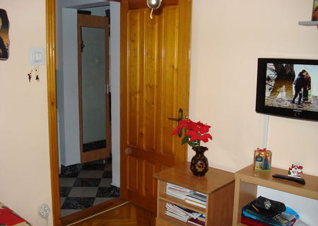 Apartament 3 camere Drumul Taberei &ndash; Valea Ialomitei