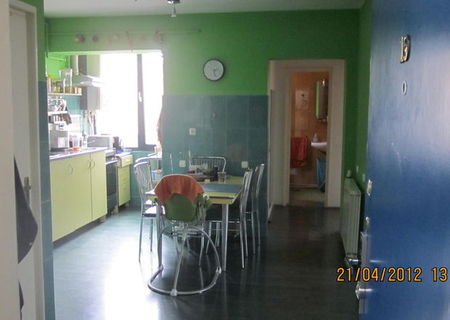 apartament 3 camere, modificat radical, Cornisa apartament 3 camere, modificat radical, Cornisa