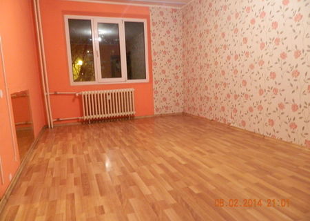 Apartament 3 camere - Oltenitei - Sudului