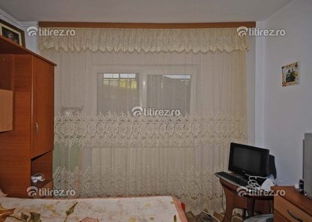 apartament 3 camere  vand/schimb