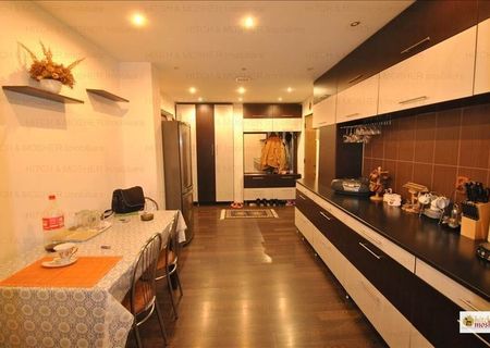 APARTAMENT 4 CAMERE