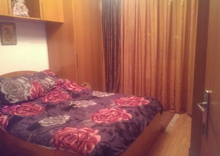 apartament 4 camere